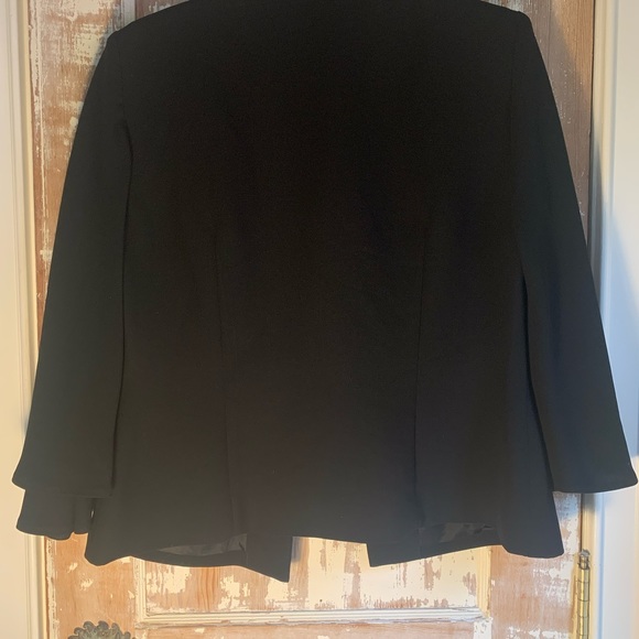Donna Ricco black blazer - Picture 4 of 4